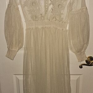 Elegant Cream Lace Dress